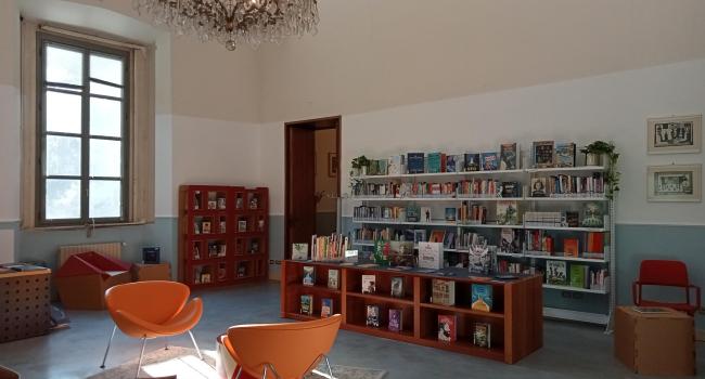 Milano, Palazzo Sormani, Spazio Young: una biblioteca 0/18 anni a scaffale aperto