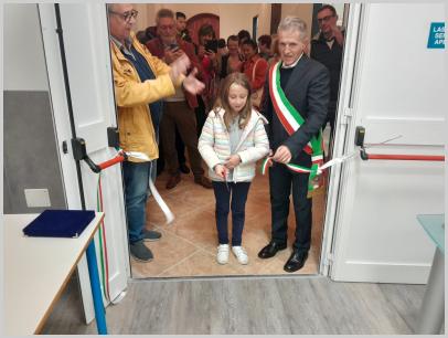 Inaugurazione  - Taglio del nastro